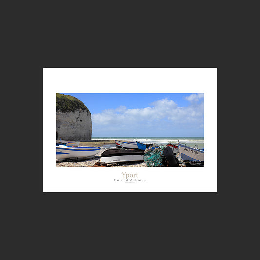 Affiche photo 2687 Barques de pêcheurs à Yport en Normandie sur la Côte d'Albâtre
