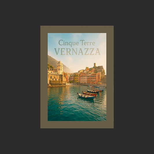 Affiche SP0184 Cinque Terre Vernazza depuis la mer en été au couchant