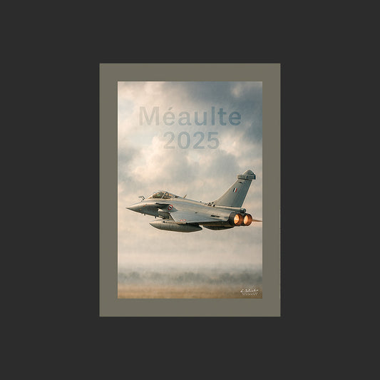 Affiche SP0189 Avion de chasse Rafale en vol à Méaulte en 2025, design avec marge couleur.