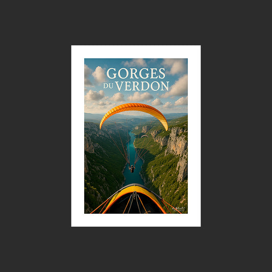 Affiche SP0220 Les gorges du Verdon depuis un parapente en Provence en été, design avec marge blanche.