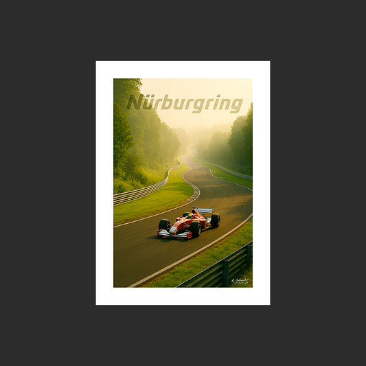 Affiche SP0250 Une Formule 1 en forêt sur le Nürburgring un matin en été, design avec marge banche.